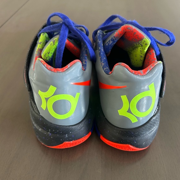 Men’s Kevin Durant Nerf Basketball Sneakers. - Picture 3 of 5